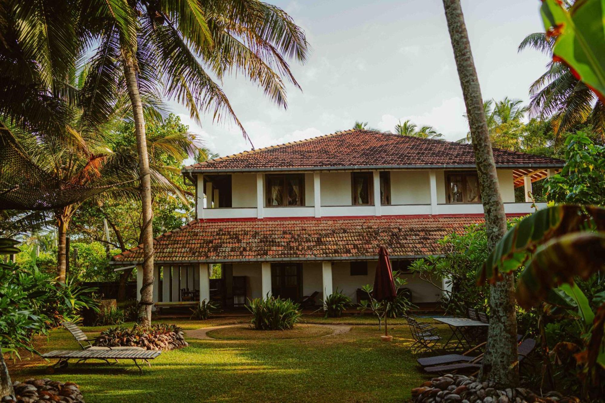 Amuura Beach Villa Beruwala Extérieur photo